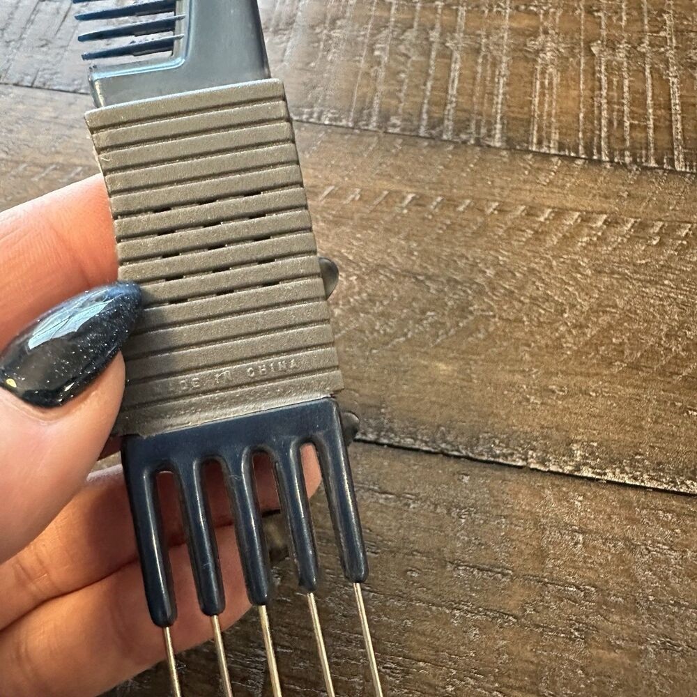 NEW Vintage Caruso Comb Dual Side Pick Comb Teal Blue Grey Gripper Teasing Lift - Picture 5 of 5
